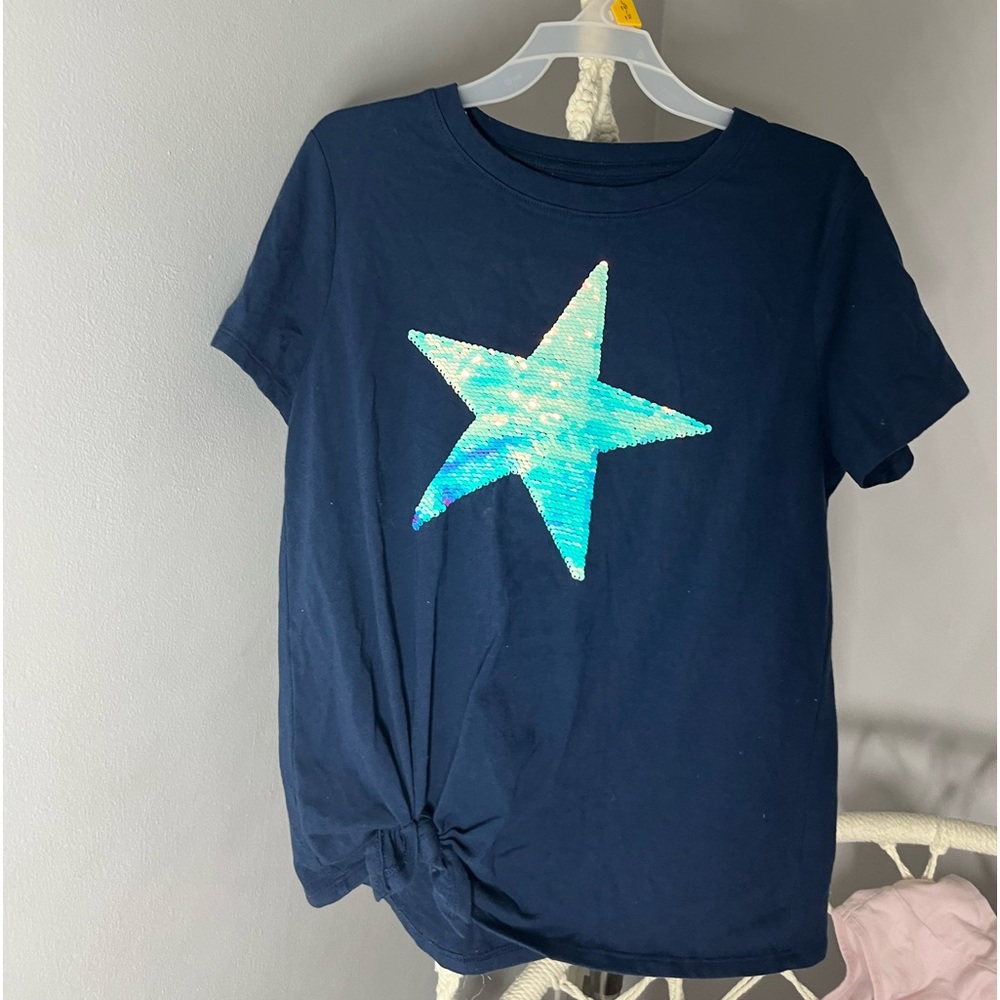 Navy blue gap kids shirt